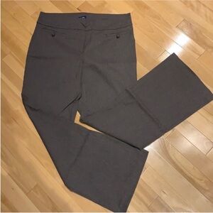 VEUC Reitman's Grey striped wide leg dress pant- size 15